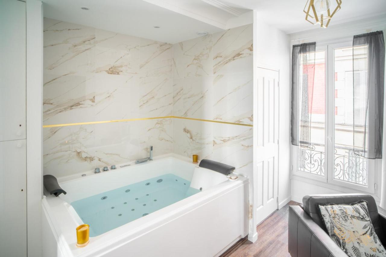 Suite L'Eclipse Paris, Logement Avec Jacuzzi, A 10 Minutes Des Champs Elysees Левалоа-Пере Екстериор снимка